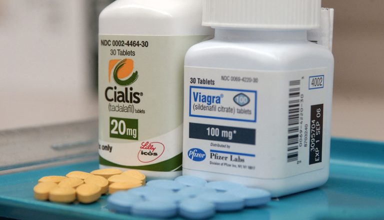 Viagra vs. Cialis: Apa Beza Antara Dua Pil Pilihan Ini?